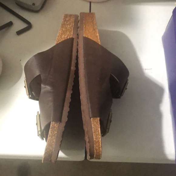 Madden girl - Picture 2 of 6